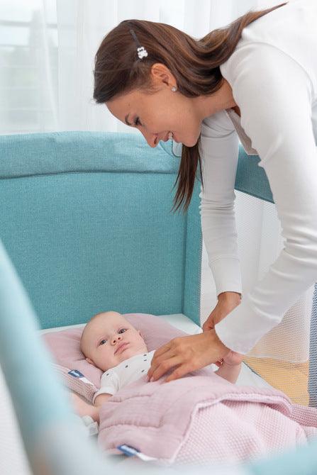 Made some smart adjustments to the well known Basic model. It turned out to be so good, we decided to award it with a big PLUS. The most important addition is the second floor lever. It helps in childcare during the early stages (up to 9 kg) making every parent's life easier. Also the wheels are a handy extra – they allow to move the playpen around with ease. Our another goal was to make the Basic PLUS playpen elegant. We used solid and durable Melange fabrics for the upholstery.