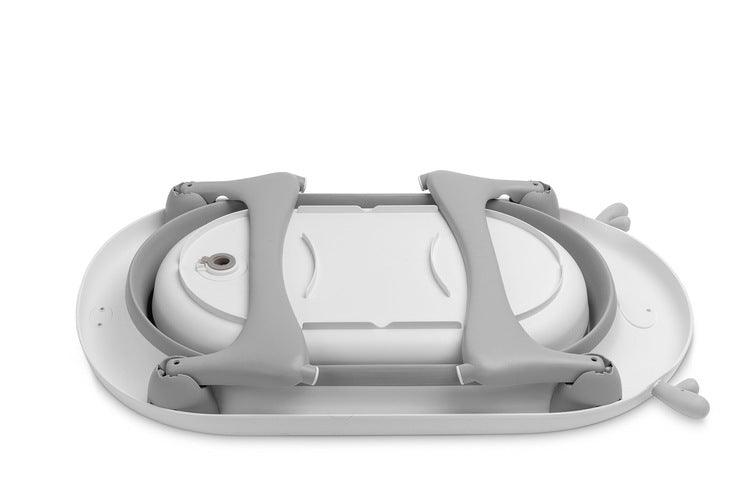 Foldable bathtub for small bathrooms and travels.It folds flat which makes it possible to save a lot of space in the apartment or a car. The bathtub has a classic shape and is decorated with cute deer horns. It can be used from the first days of baby’s life until he/she is ready for a bath in a traditional bath tub. It is made of durable and skin-friendly material. Additionally, the legs of the bathtub are equipped with anti-slip pads which prevent sliding and a blockade against self-folding.