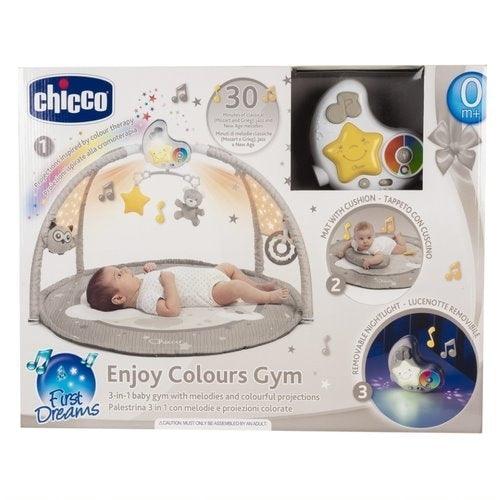 Whether your baby is lying on the belly or on the back, there is a lot to explore on the beautiful 3 in 1 baby gym that features melodies and colourful projections. On this soft padded play mat, your little one will feel comfy and safe.
