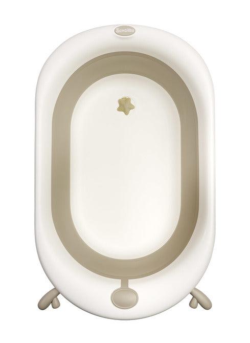 Foldable bathtub for small bathrooms and travels.It folds flat which makes it possible to save a lot of space in the apartment or a car. The bathtub has a classic shape and is decorated with cute deer horns. It can be used from the first days of baby’s life until he/she is ready for a bath in a traditional bath tub. It is made of durable and skin-friendly material. Additionally, the legs of the bathtub are equipped with anti-slip pads which prevent sliding and a blockade against self-folding.