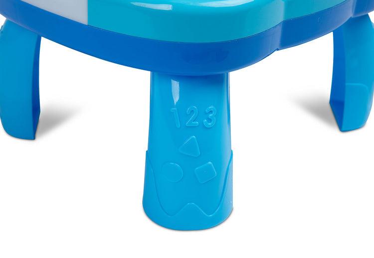 Falla interactive Toyz table, which will provide a lot of fun for little ones. The table top is equipped with a mini piano with DO RE MI keys, 3 buttons (each works differently) that turn on different melodies and a knob with gears. Vivid colors attract attention and encourage fun. The table has a 2-stage volume control. Falla allows you to detach the legs and, thanks to special straps, attach it to a cot or attach it to a bow in a pram.