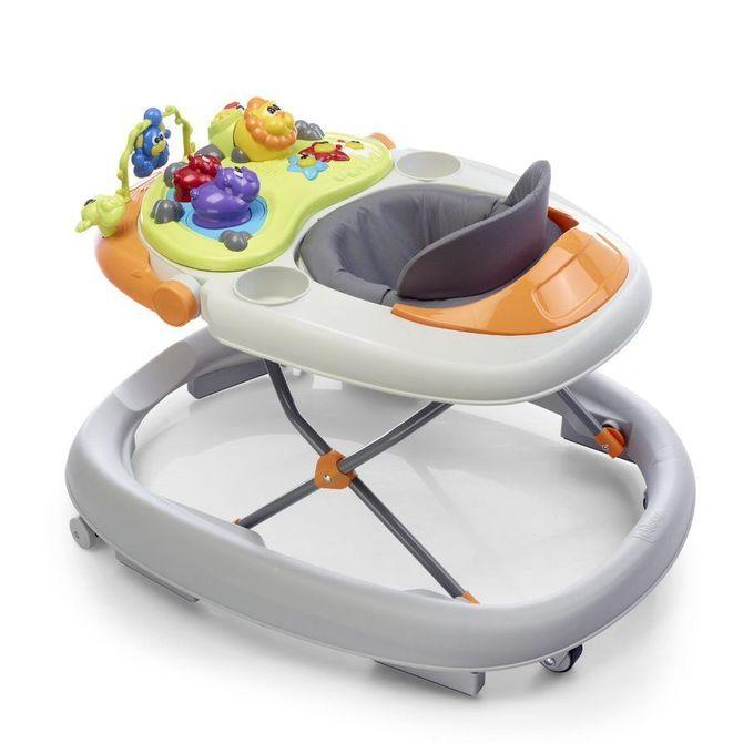The Walky Talky Walker is a stable, safe companion for your baby when he first tries to walk. His back is supported by a strong, stiff and high backrest. So that the baby's skin does not come into direct contact with the plastic elements, the seat and backrest are softly padded with fabric. Seat height adjustment - up to 3 heights - allow you to choose the right height for the child's height and adjust it on a regular basis as it grows.