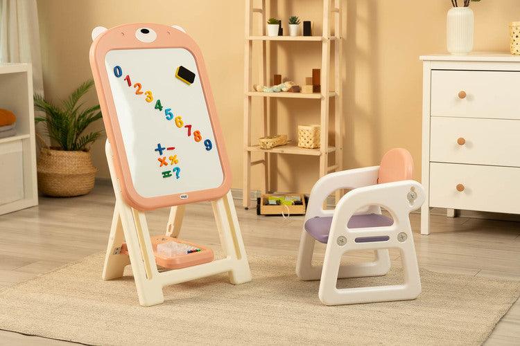 Learning to write and draw will now be easier with the TED education board from Toyz. The magnetic board equipped with a set of markers and colorful magnets also includes a chair that will allow the little artist's tired legs to rest. The look of the set will appeal to every lover of bears.
