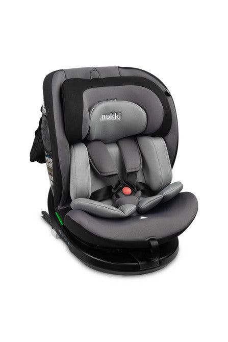 Mokki I-SIZE is a refreshed version of the Caretero car seat. Mokki is intended for children with a height of 40 cm to 150 cm, which means that it can accompany the child from the first moments of life. Mokki meets the i-Size approval standards, guaranteeing the highest standard of travel safety. The seat is equipped with a mechanism that allows the seat to be rotated 360 degrees, which makes placing the child in the seat easier. The ergonomic insert ensures comfort and convenience while traveling.