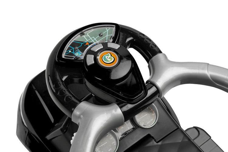 The Sport Car from Toyz is an indispensable companion for walks. Thanks to its design, it can be easily adapted to the needs of the child. It can be a pusher, a walker and a typical ride-on - just disassemble the appropriate elements. Rides have a battery-powered steering wheel with lights and sounds, and a very useful storage space under the seat. Raised rails prevent the baby from falling and block the possibility of turning the front wheels.