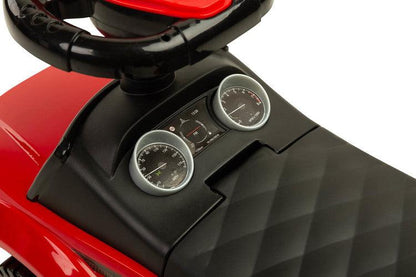 The Sport Car from Toyz is an indispensable companion for walks. Thanks to its design, it can be easily adapted to the needs of the child. It can be a pusher, a walker and a typical ride-on - just disassemble the appropriate elements. Rides have a battery-powered steering wheel with lights and sounds, and a very useful storage space under the seat. Raised rails prevent the baby from falling and block the possibility of turning the front wheels.
