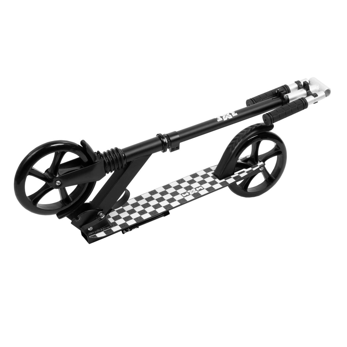 The perfect scooter for getting around the city, both for older children and adults. Durable steel and aluminum construction. Light and compact - the scooter weighs less than  4 kg. Foldable foot  for easy parking. Anti-slip platform. Foot brake  located above the rear wheel. Steering wheel. 3-step  handlebar height adjustment  in the range of  86 - 94 - 102 cm. Ergonomic handles – ensure comfortable and safe handling. The handles can be folded and placed in special mountings.