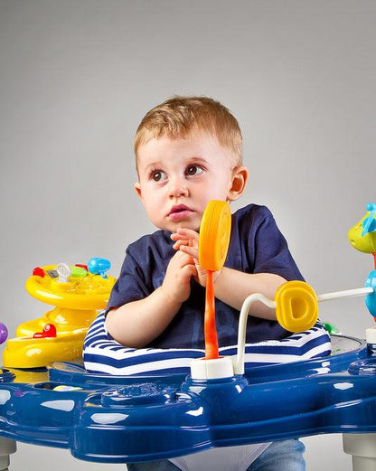 Avoided any compromise while creating the HipHop walker. It aids during the walk-learning stage, develops curiosity and provides fun again and again (thanks to the 360° rotating seat). HipHop combines 3 functions: walker, jumper and rocker. One toy and three kinds of fun. Comfortable adjustment of the seat height, solid metal frame and high quality materials will endure many years of great fun.