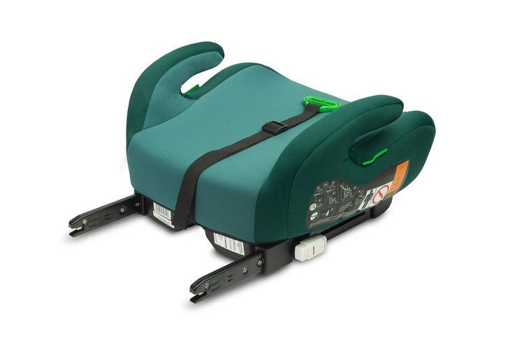 Puma I-SIZE is a classic booster seat in a new version. Equipped with ISOFIX hooks, it ensures driving safety and easy installation in the car. The spacious, comfortable seat and ergonomic armrests make the journey really pleasant. The most fashionable colors of the upholstery and the high quality of the materials used guarantee high satisfaction of the young passenger.