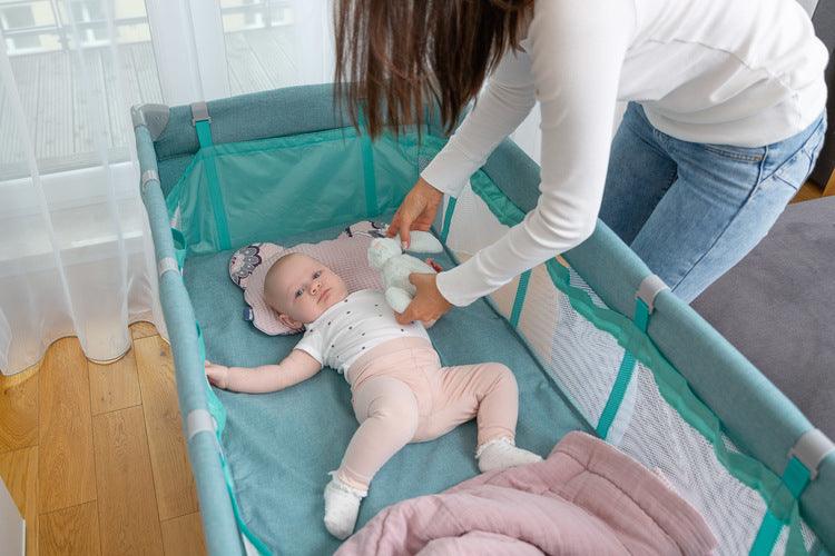 Made some smart adjustments to the well known Basic model. It turned out to be so good, we decided to award it with a big PLUS. The most important addition is the second floor lever. It helps in childcare during the early stages (up to 9 kg) making every parent's life easier. Also the wheels are a handy extra – they allow to move the playpen around with ease. Our another goal was to make the Basic PLUS playpen elegant. We used solid and durable Melange fabrics for the upholstery.