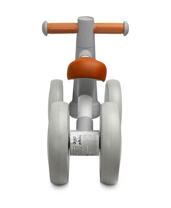 OTTO is a balance bike for the youngest, which will make learning to keep balance great fun on walks with their parents. Its metal frame ensures solidity of the structure, and the wheels made of flexible EVA foam guarantee driving comfort. OTTO is very easy to assemble, and its unusual appearance and interesting color scheme will catch the eye of every parent.