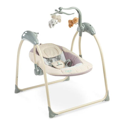 LOOP swing has been equipped with many modern solutions to help parents in everyday-care of their baby. Apart from melodies and five swinging speeds, the LOOP swing has an included remote controller. Additionally, LOOP has a voice recognition mode that switches the swing on when the baby starts crying.