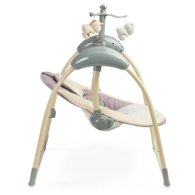 LOOP swing has been equipped with many modern solutions to help parents in everyday-care of their baby. Apart from melodies and five swinging speeds, the LOOP swing has an included remote controller. Additionally, LOOP has a voice recognition mode that switches the swing on when the baby starts crying.