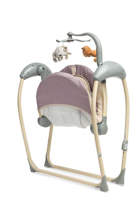 LOOP swing has been equipped with many modern solutions to help parents in everyday-care of their baby. Apart from melodies and five swinging speeds, the LOOP swing has an included remote controller. Additionally, LOOP has a voice recognition mode that switches the swing on when the baby starts crying.