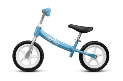 BRASS is a balance bike that will help your child learn to keep balance and will provide many hours of fun walking with parents. Its metal frame is designed to be inverted and to better adjust the height of the saddle and handlebars to the height of the little cyclist. The wheels of the bicycle are made of EVA foam, so that flat tire is not an option. High ride comfort, even on uneven surfaces, provided by the rubber, foam-filled wheels of the balance bike.