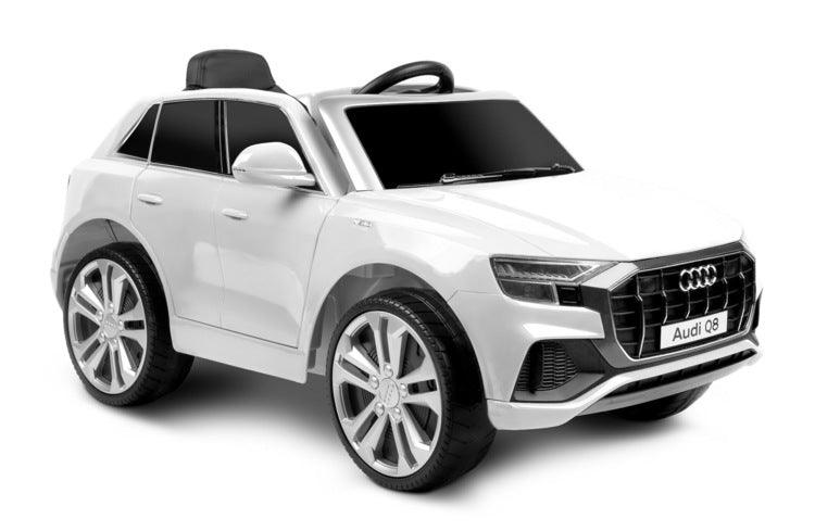 Toyz Audi Q8 is a modern battery ride on that will provide fun for many young drivers. The car will not only provide a lot of fun, but also help in the development of the toddler's motor coordination. The Audi license guarantees high quality and accuracy of reproduction. Toyz Audi Q8 has two 25W engines, a 12V, 4,5Ah battery.