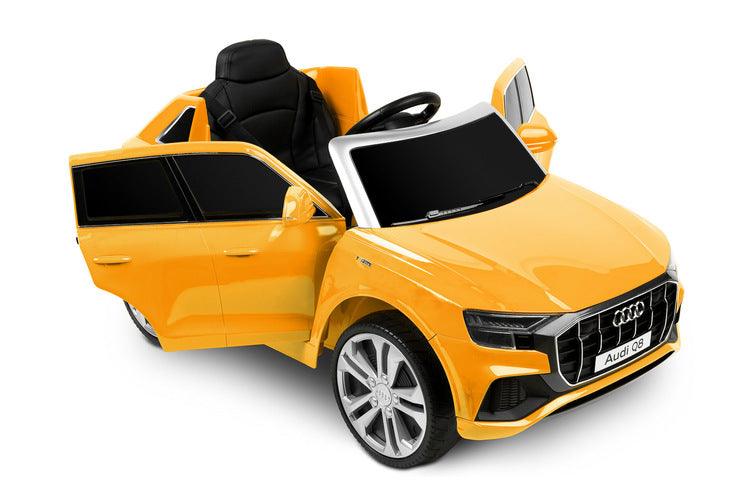 Toyz Audi Q8 is a modern battery ride on that will provide fun for many young drivers. The car will not only provide a lot of fun, but also help in the development of the toddler's motor coordination. The Audi license guarantees high quality and accuracy of reproduction. Toyz Audi Q8 has two 25W engines, a 12V, 4,5Ah battery.