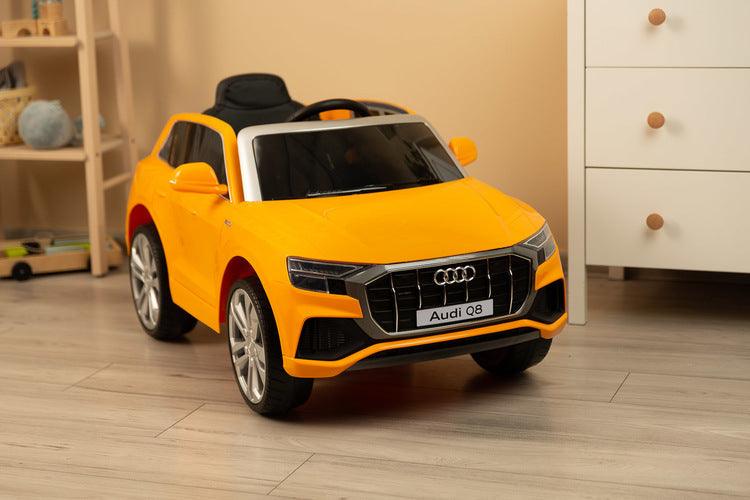 Toyz Audi Q8 is a modern battery ride on that will provide fun for many young drivers. The car will not only provide a lot of fun, but also help in the development of the toddler's motor coordination. The Audi license guarantees high quality and accuracy of reproduction. Toyz Audi Q8 has two 25W engines, a 12V, 4,5Ah battery.