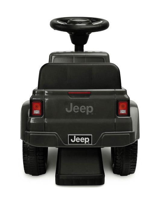 The Jeep Rubicon children's ride by Toyz combines off-road design and high quality workmanship. It will help in learning to move independently and will give a lot of fun while playing. The ride-on has a steering wheel with two sound-producing buttons. Under the seat there is a storage for toys.