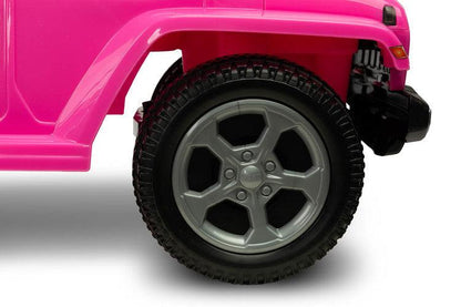 The Jeep Rubicon children's ride by Toyz combines off-road design and high quality workmanship. It will help in learning to move independently and will give a lot of fun while playing. The ride-on has a steering wheel with two sound-producing buttons. Under the seat there is a storage for toys.