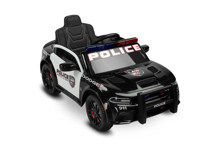 Dodge Charger Police from Toyz is a licensed battery carrier modeled on the iconic American car. The youngest users will be able to feel like American policemen. They will hear the sound of the V8 engine. To go in pursuit, all you have to do is turn on the police lights with a siren with one button. Two powerful 40W motors will help in chasing criminals, and stopping them will be facilitated by a microphone with a megaphone built into the vehicle. Comfort and safety are ensured by EVA foam wheels.