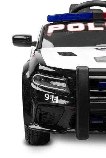 Dodge Charger Police from Toyz is a licensed battery carrier modeled on the iconic American car. The youngest users will be able to feel like American policemen. They will hear the sound of the V8 engine. To go in pursuit, all you have to do is turn on the police lights with a siren with one button. Two powerful 40W motors will help in chasing criminals, and stopping them will be facilitated by a microphone with a megaphone built into the vehicle. Comfort and safety are ensured by EVA foam wheels.