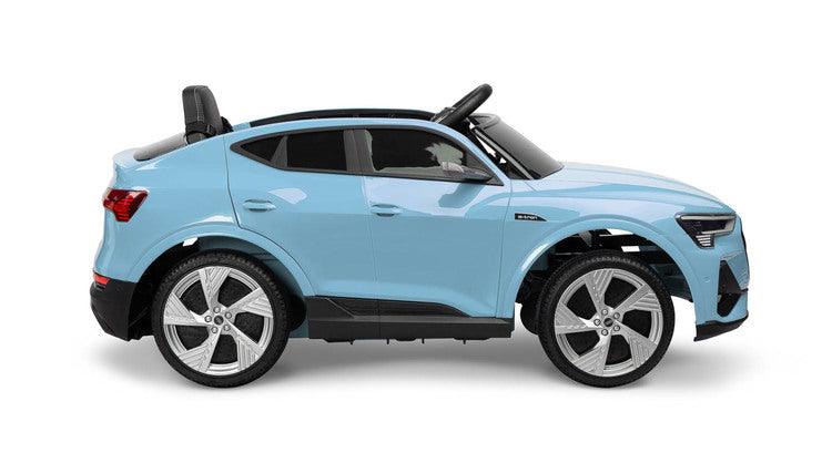 Audi E-tron Sportback is a Toyz licensed battery car that combines elegant design with the dynamism of an electric drive. Modern narrow mirrors and a combined rear light beam. The inner strength of the E-tron Sportback is the all-wheel drive with 45 W motors. They are powered by a 7 Ah battery. Comfort and safety of play are ensured by rear shock absorbers, EVA foam wheels, eco-leather seat, 3-point belts, slow start, two speed modes and an automatic brake.