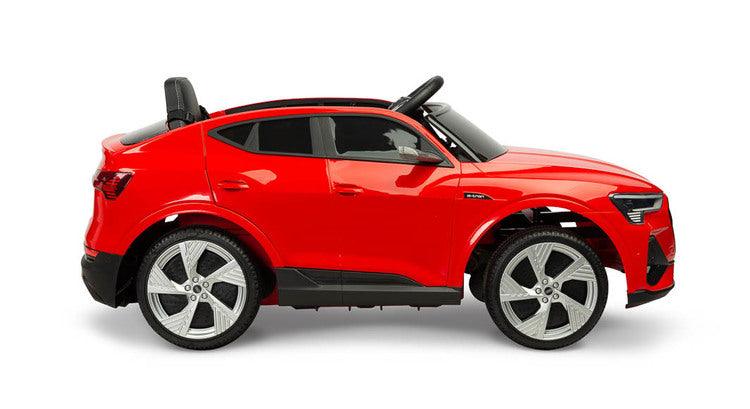 Audi E-tron Sportback is a Toyz licensed battery car that combines elegant design with the dynamism of an electric drive. Modern narrow mirrors and a combined rear light beam. The inner strength of the E-tron Sportback is the all-wheel drive with 45 W motors. They are powered by a 7 Ah battery. Comfort and safety of play are ensured by rear shock absorbers, EVA foam wheels, eco-leather seat, 3-point belts, slow start, two speed modes and an automatic brake.