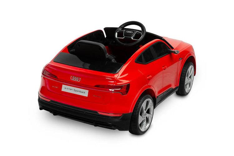 Audi E-tron Sportback is a Toyz licensed battery car that combines elegant design with the dynamism of an electric drive. Modern narrow mirrors and a combined rear light beam. The inner strength of the E-tron Sportback is the all-wheel drive with 45 W motors. They are powered by a 7 Ah battery. Comfort and safety of play are ensured by rear shock absorbers, EVA foam wheels, eco-leather seat, 3-point belts, slow start, two speed modes and an automatic brake.