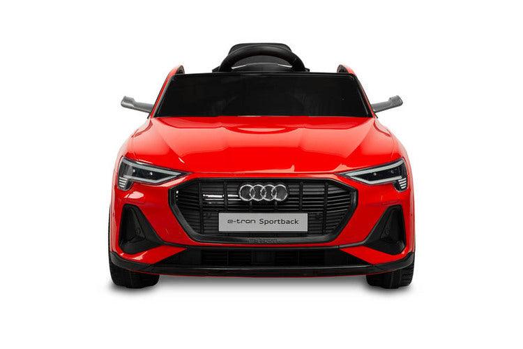 Audi E-tron Sportback is a Toyz licensed battery car that combines elegant design with the dynamism of an electric drive. Modern narrow mirrors and a combined rear light beam. The inner strength of the E-tron Sportback is the all-wheel drive with 45 W motors. They are powered by a 7 Ah battery. Comfort and safety of play are ensured by rear shock absorbers, EVA foam wheels, eco-leather seat, 3-point belts, slow start, two speed modes and an automatic brake.