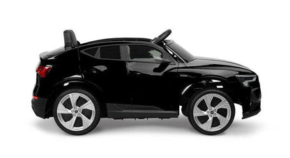 Audi E-tron Sportback is a Toyz licensed battery car that combines elegant design with the dynamism of an electric drive. Modern narrow mirrors and a combined rear light beam. The inner strength of the E-tron Sportback is the all-wheel drive with 45 W motors. They are powered by a 7 Ah battery. Comfort and safety of play are ensured by rear shock absorbers, EVA foam wheels, eco-leather seat, 3-point belts, slow start, two speed modes and an automatic brake.