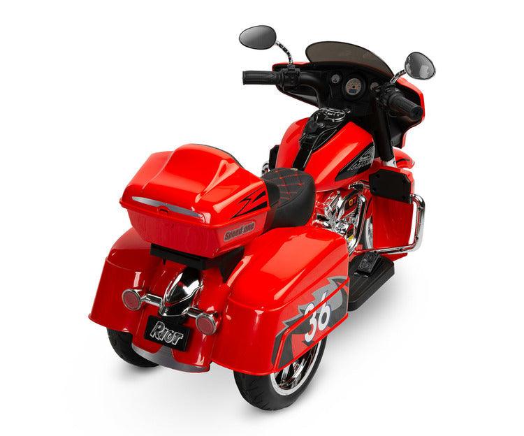 Riot is a unique three-wheeled motorcycle from Toyz, thanks to which children will be able to experience a motorcycle adventure. Just like a real motorcycle, the Riot has an easy-to-use handlebar throttle and brake pedal. Driving comfort is guaranteed by solid EVA foam wheels, a comfortable eco-leather seat and a multimedia panel with bluetooth. There is also a horn button in the multimedia panel, and a siren button in the police model.