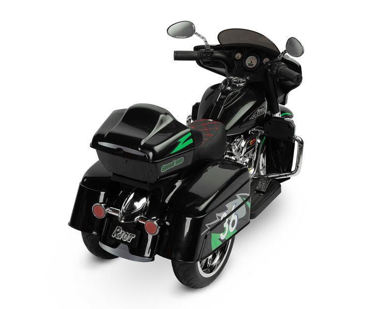 Riot is a unique three-wheeled motorcycle from Toyz, thanks to which children will be able to experience a motorcycle adventure. Just like a real motorcycle, the Riot has an easy-to-use handlebar throttle and brake pedal. Driving comfort is guaranteed by solid EVA foam wheels, a comfortable eco-leather seat and a multimedia panel with bluetooth. There is also a horn button in the multimedia panel, and a siren button in the police model.