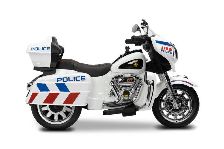Riot is a unique three-wheeled motorcycle from Toyz, thanks to which children will be able to experience a motorcycle adventure. Just like a real motorcycle, the Riot has an easy-to-use handlebar throttle and brake pedal. Driving comfort is guaranteed by solid EVA foam wheels, a comfortable eco-leather seat and a multimedia panel with bluetooth. There is also a horn button in the multimedia panel, and a siren button in the police model.