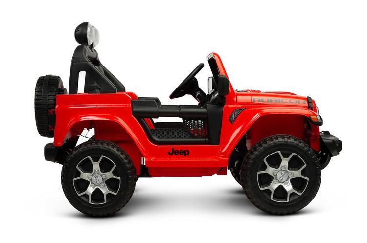 Jeep Rubicon is a battery vehicle, which is a licensed version of the well-known off-roader. The faithful reproduction of the Jeep's appearance will delight both small drivers and parents. Driving comfort is ensured by rear axle shock absorption and a seat with eco-leather upholstery. Easier off-road driving will be ensured by 4 motors driving 30-centimeter wheels made of EVA foam.