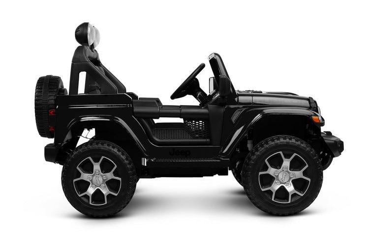 Jeep Rubicon is a battery vehicle, which is a licensed version of the well-known off-roader. The faithful reproduction of the Jeep's appearance will delight both small drivers and parents. Driving comfort is ensured by rear axle shock absorption and a seat with eco-leather upholstery. Easier off-road driving will be ensured by 4 motors driving 30-centimeter wheels made of EVA foam.
