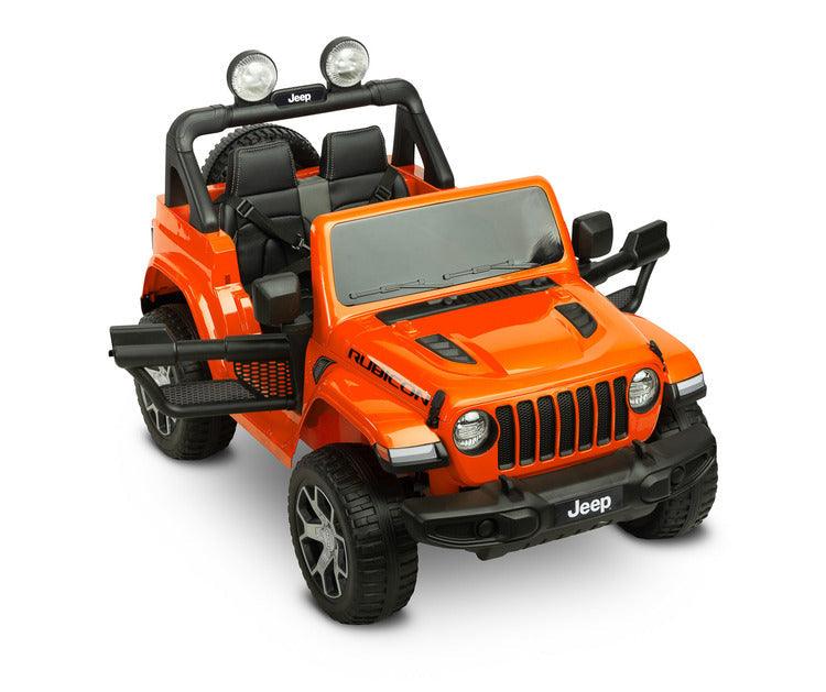 Jeep Rubicon is a battery vehicle, which is a licensed version of the well-known off-roader. The faithful reproduction of the Jeep's appearance will delight both small drivers and parents. Driving comfort is ensured by rear axle shock absorption and a seat with eco-leather upholstery. Easier off-road driving will be ensured by 4 motors driving 30-centimeter wheels made of EVA foam.