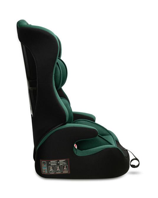 The Vivo Fresh car seat is a comfortable universal car seat in the weight category 9-36 kg (group: 1, 2, 3). The comfortable, spacious seat can be used as a seat without backrest for the oldest children. It provides adequate comfort and safety at every stage of the child's development. Vivo Fresh is lightweight and easy to assemble.