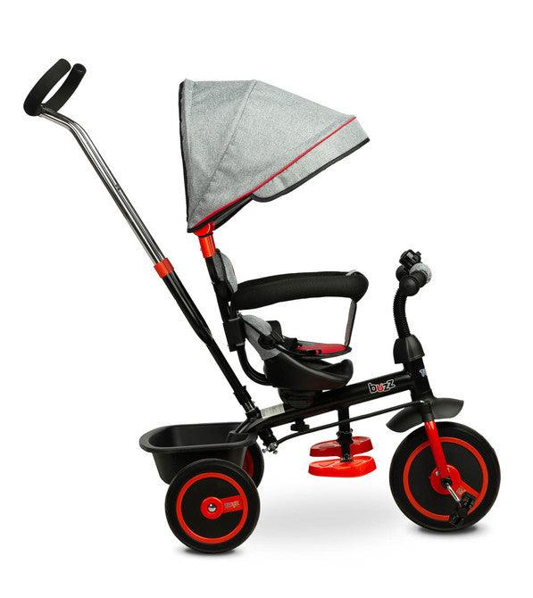 The BUZZ bike is one of many innovative solutions that combines a tricycle with a stroller. The bike is equipped with belts and a spacious, foldable canopy that protects the toddler from the sun. In the basket located at the back, you can put various small items and toys of a toddler or a shopping bag. The bike has a 3-step height adjustment of the footrest and a freewheel. For parents, the adjustable height of the handle is a convenience.