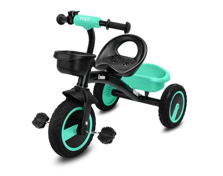 Tricycle Embo it's a bike that makes walks with your child enjoyable. Embo is characterized by a solid metal frame and durable foam wheels. Equipped with two baskets that are perfect for carrying toys and any other necessary accessories.