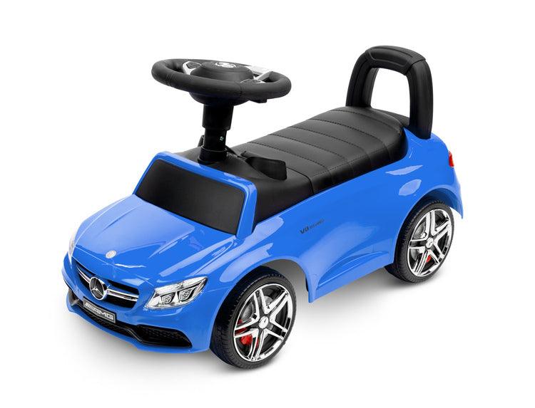 The Mercedes AMG C63 from TOYZ is a real treat for little ones. The Mercedes brand license guarantees a realistic look and great attention to detail. It has a steering wheel with horn and melodies, and there is a storage space under the seat. The child has a great time using the ride-on toy and develops its motor coordination.