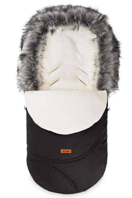 Ekimo romper bag is a product which will swaddle your baby perfectly during walks in colder temperatures. From the outside the bag is finished with waterproof, certified material. From the inside it has a nice and warm polar fleece. Additionally, between them, there is a layer of insulation. It can be used in prams, strollers, and for sledges. The romper bag has holes for 5-point belts which enable safe fastening of a child and a sewn in zipper which enables to unzip it fast or to remove total outer layer.